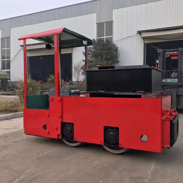 鋰電池電機(jī)車