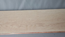 弱光下又能體現(xiàn)原木的華貴